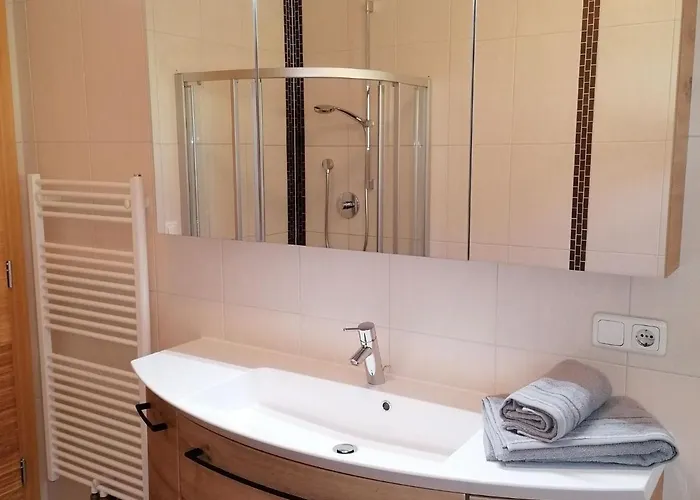 On An Organic Farm In הארט אים זילרטל