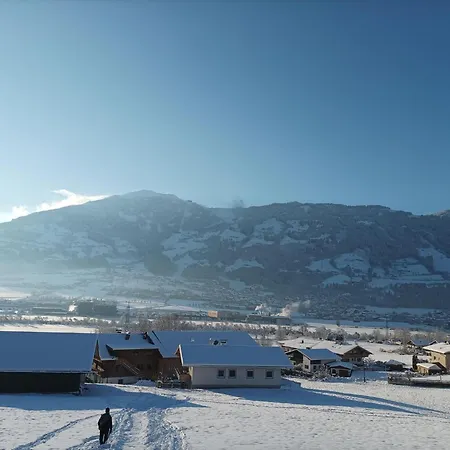 On An Organic Farm In Tatil Evi Hart im Zillertal